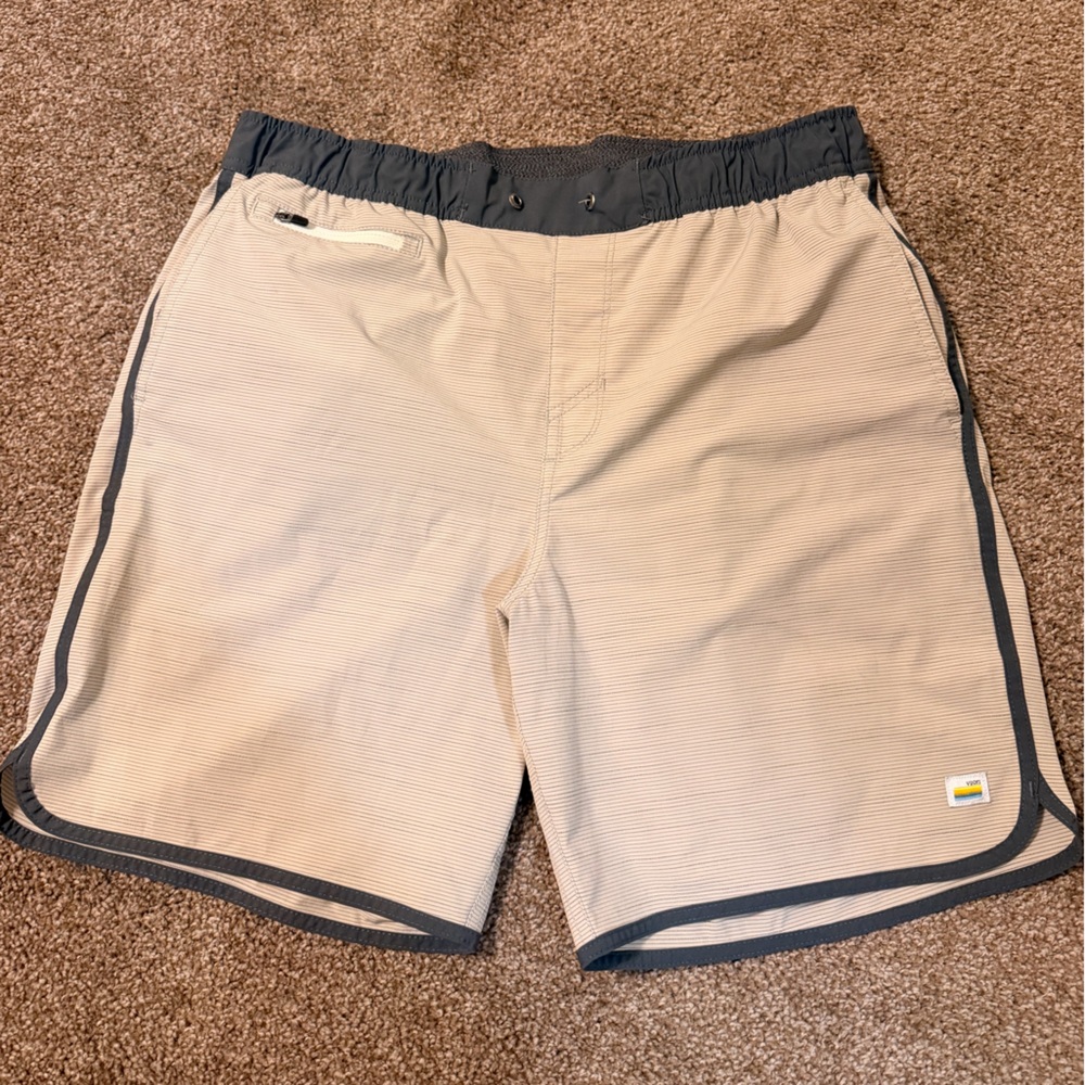 Vuori Banks Shorts